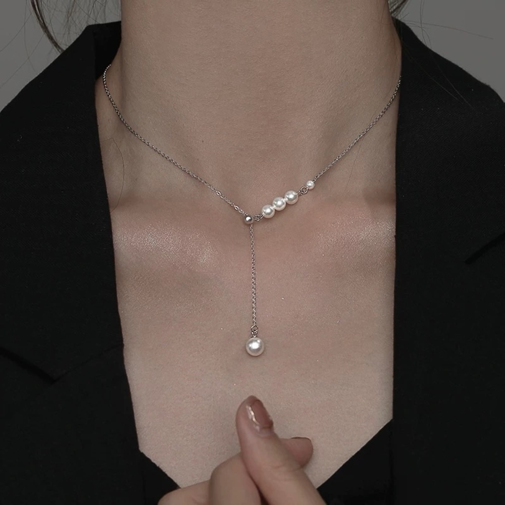 925 silver and pearl necklace